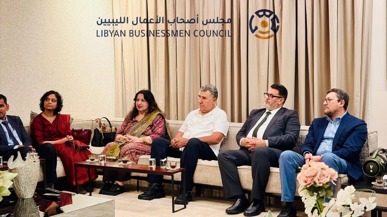 صورة الخبر: مجلس أصحاب الأعمال الليبيين يستضيف وفداً هندياً رفيع المستوى في بنغازي لبحث التعاون الاقتصادي